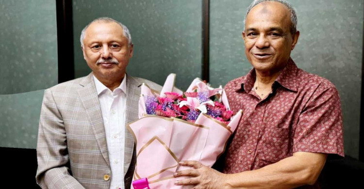 স্বরাষ্ট্র উপদেষ্টার সঙ্গে সাক্ষাৎ - চাঁদাবাজি বন্ধ, কারখানায় নিরাপত্তা চায় এফবিসিসিআই