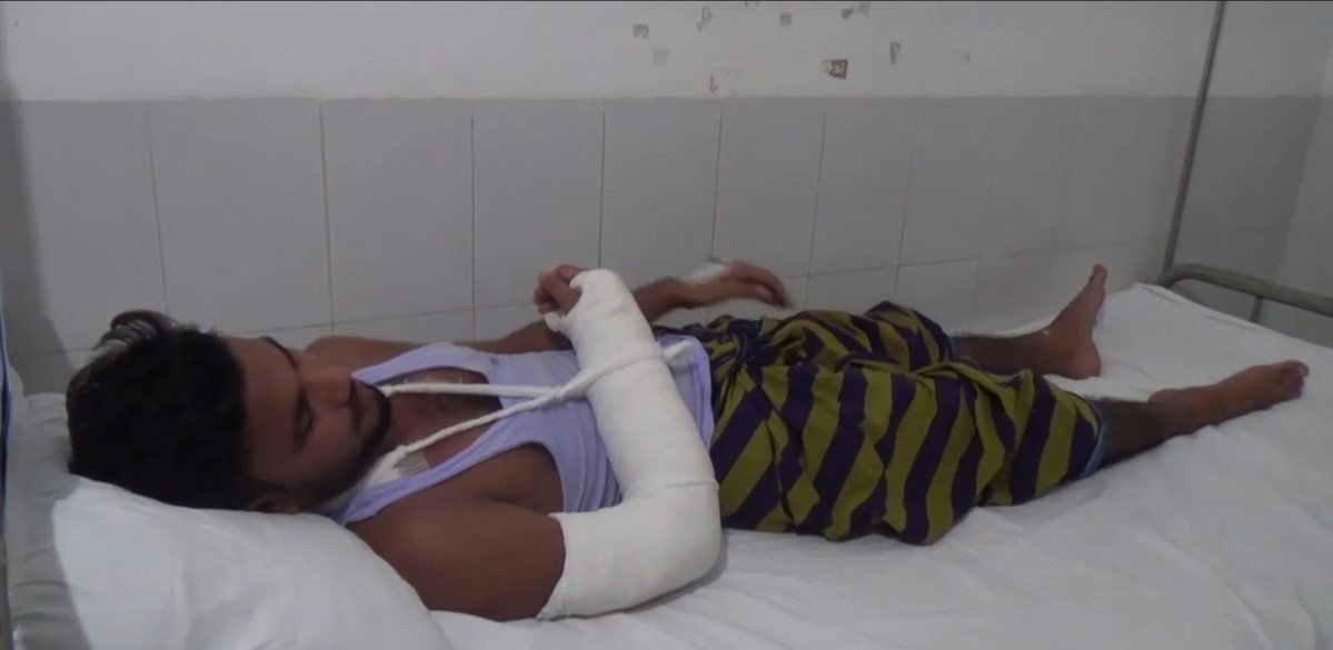 সাভারে পূর্ব শক্রতার জের হিসেবে বিশ্ববিদ্যালয়ের ছাত্র টেটা বিদ্ধ