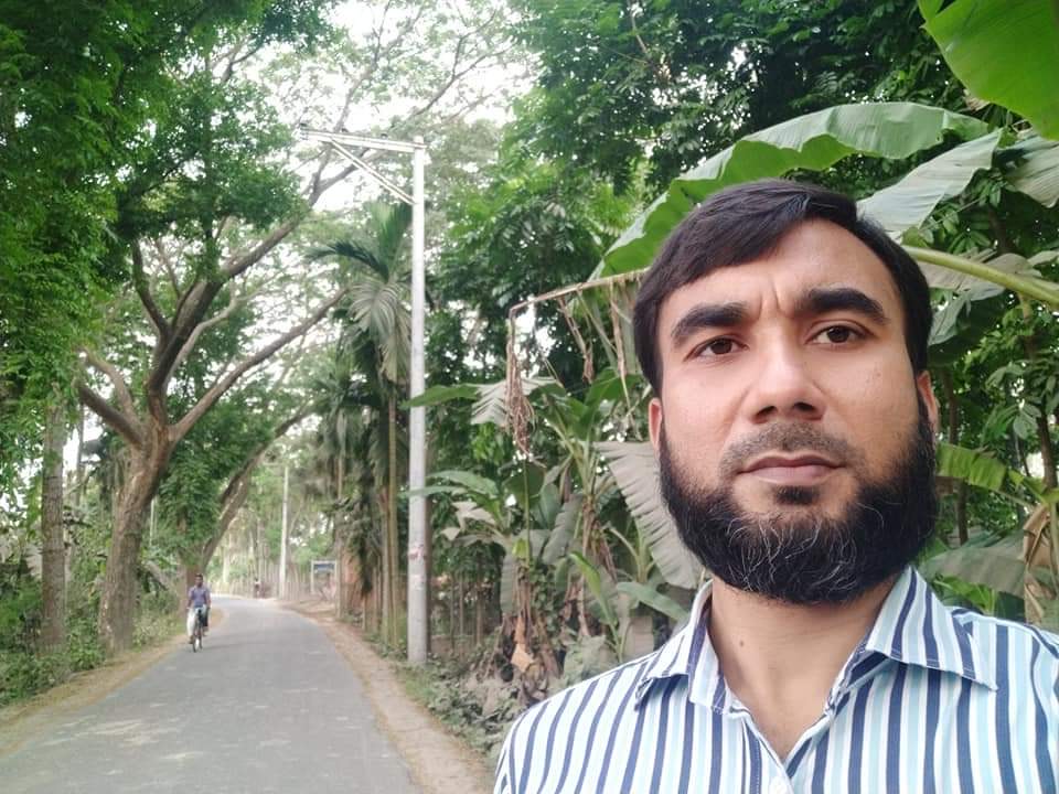 সাভারে পল্লী বিদ্যুতের ডিজিএমের বিরুদ্ধে অনিয়মের অভিযোগ