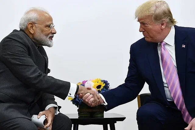 ট্রাম্পকে অভিনন্দন জানালেন মোদি, সম্বোধন করেন ‘বন্ধু’ হিসেবে