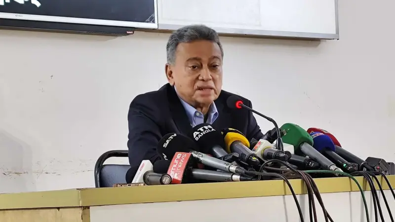 ‘গণতান্ত্রিক প্রক্রিয়ার বাইরে গিয়ে সংস্কার করার সুযোগ নেই’ - আমির খসরু!