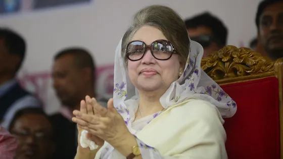 চিকিৎসা শেষে দেশের মাটিতে পা রাখলেন খালেদা জিয়া