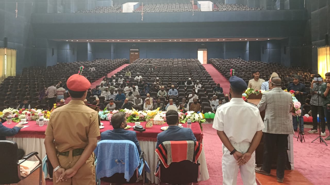 EB Chhatra Dal boycotts discussion meeting, angered over lack of festival-cultural program in hall