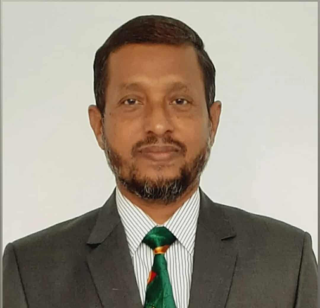 EB appoints new dean of business faculty