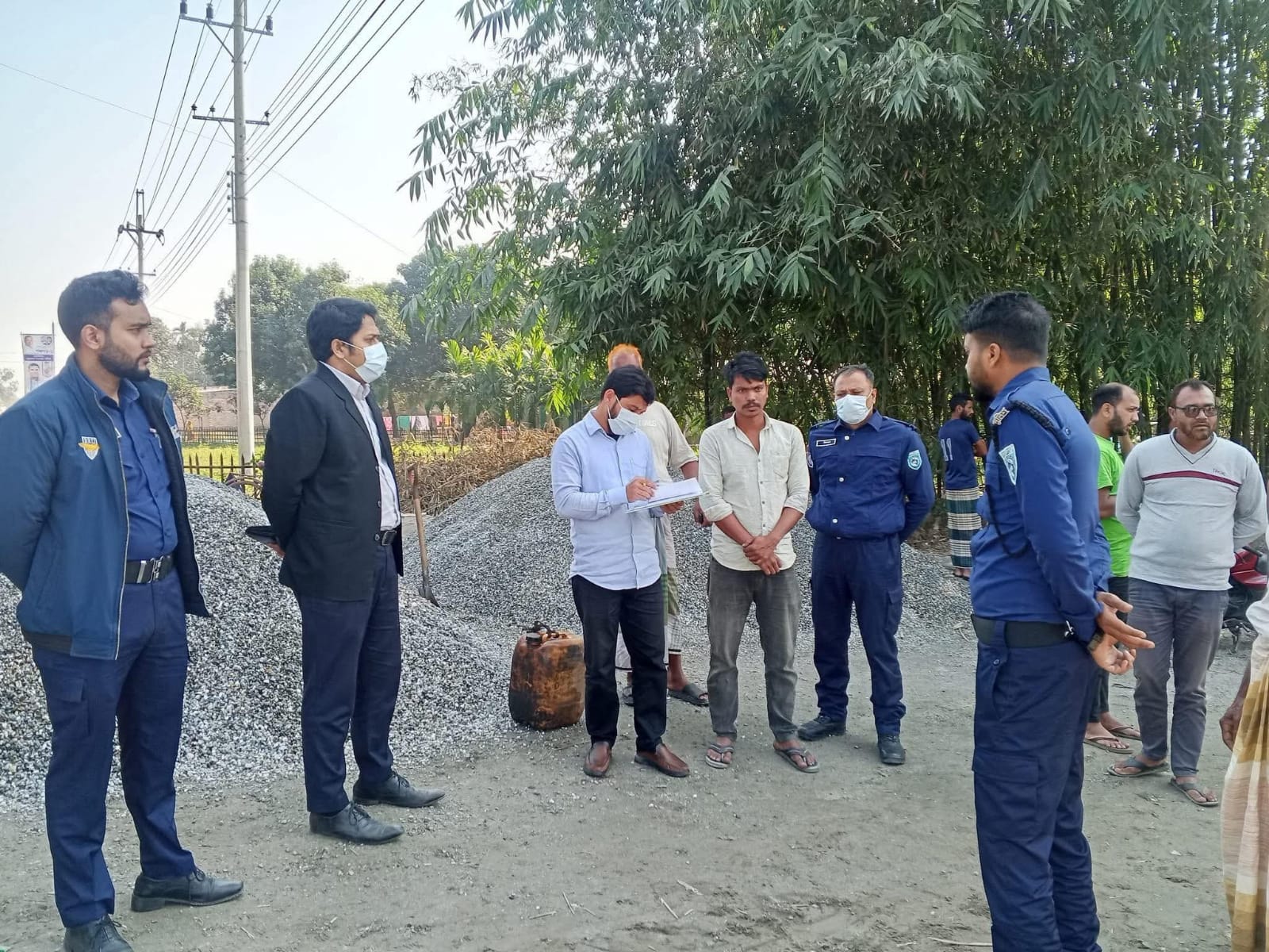 Trader in Tetulia fined Tk 30,000 for illegally hoarding and selling stones in Tetulia Upazila of Panchagarh