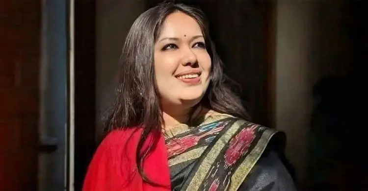 ৬ বছরে আয় বেড়েছে ২২ গুণ, ধানমন্ডিতে ৫ কাঠা জমি ও ৫টি ফ্ল্যাটের মালিক: রুমিন ফারহানা