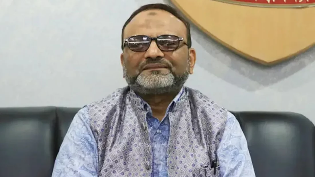 ঢাকা বিশ্ববিদ্যালয়ের উপাচার্য অধ্যাপক ড. নিয়াজ আহমদ খানের পদত্যাগের ঘোষণা