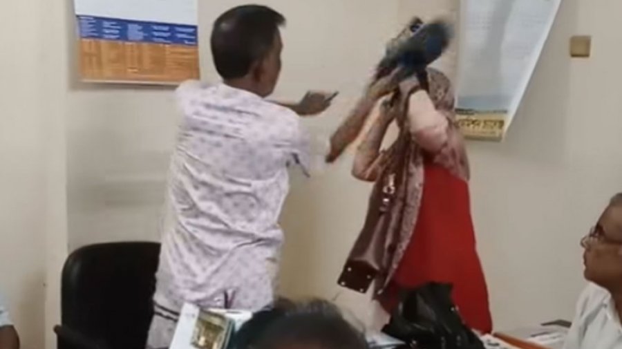 দুর্গাপুরে কলেজে হামলা ও শিক্ষিকাকে জুতা দিয়ে পেটানো: বিএনপি নেতা আকবর আলী বহিষ্কার