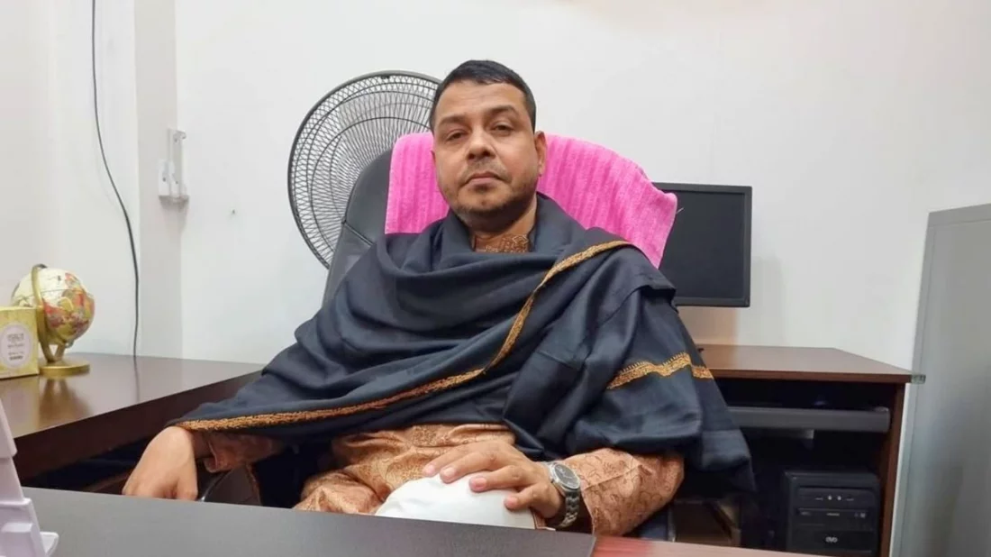 ভুয়া উপসচিব পরিচয়ে কোটি টাকার প্রতারণা, ১১ মামলার ওয়ারেন্ট মাথায় নিয়েও ধরাছোঁয়ার বাইরে মুজিবুর