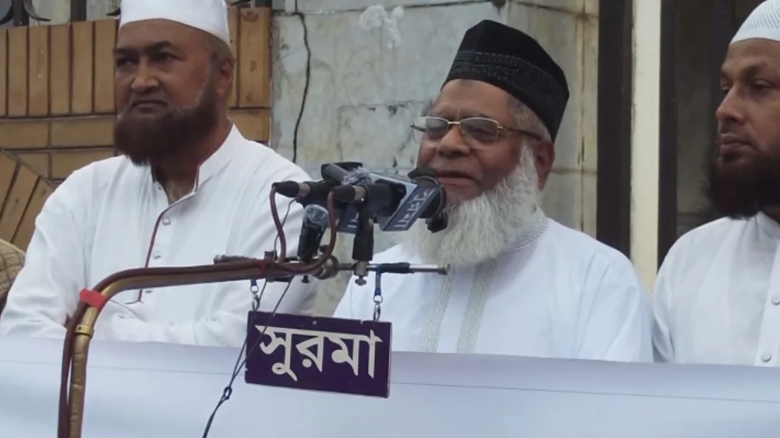 সরকারকে নিয়ে বিতর্কিত মন্তব্যের পর দুঃখপ্রকাশ করলেও সমালোচনার মুখে জামায়াত নেতা