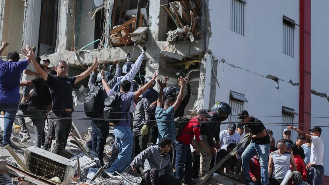 132 killed in strong earthquake in Colombia, state of emergency declared