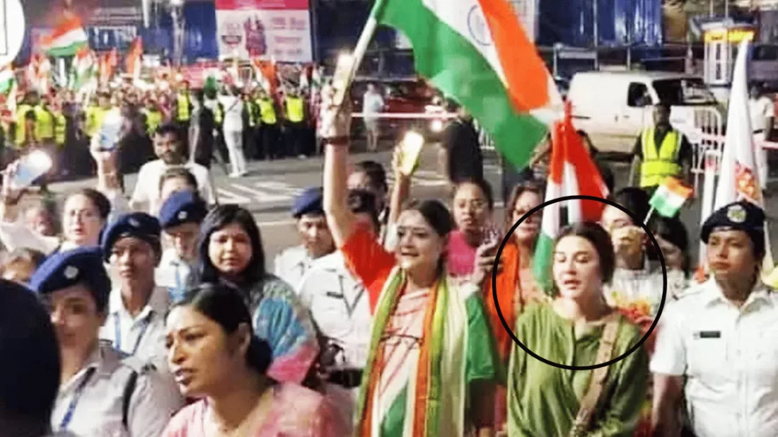 কলকাতার রাজপথের মিছিলে জয়া আহসান, সামাজিক মাধ্যমে আলোচনা-সমালোচনা